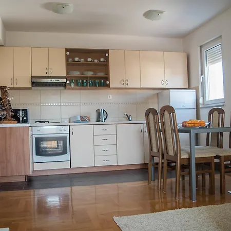 Family Cosy Apartmen Appartement *